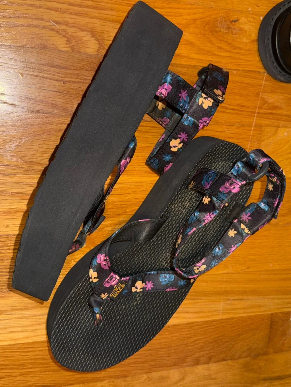 Teva Floral Print Platform Sandals - Black with Purple-Pink Accents